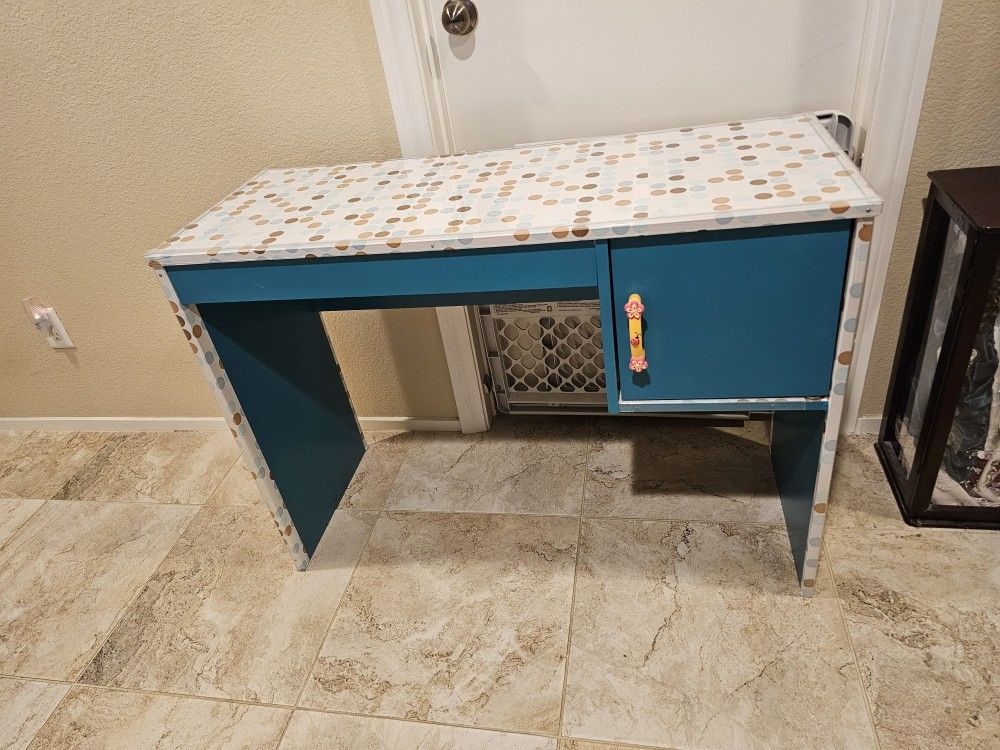 Desk With Storage