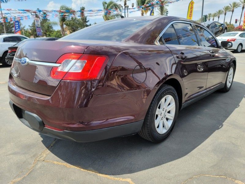 2011 Ford Taurus