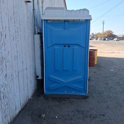 Porter Potey BATHROOM UNIT