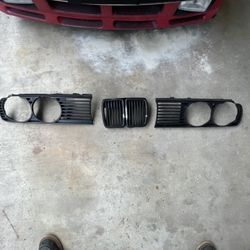 BMW E30 Grill Set 