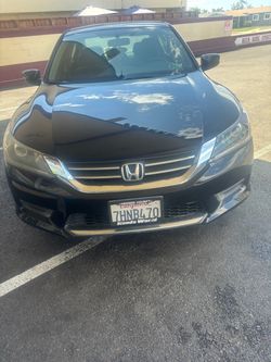 Honda Accord 2015 LX. Clean title