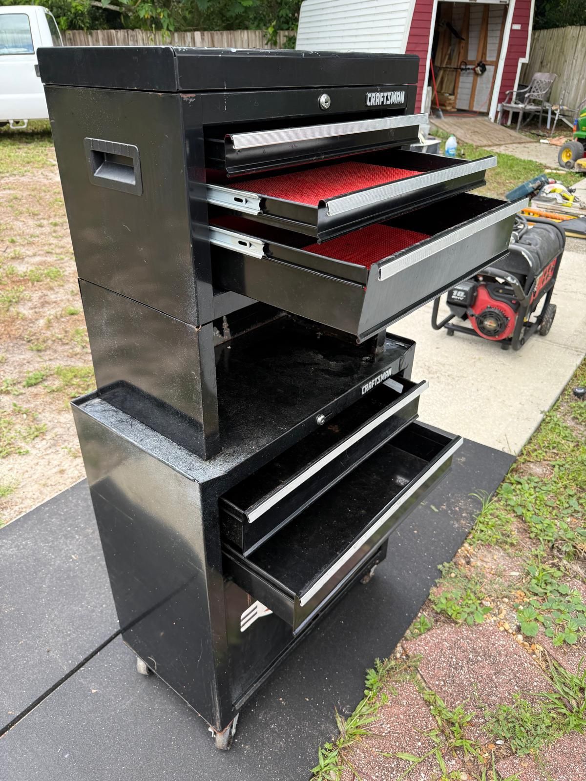 Craftsman Toolbox. 4 drawer Steel Rolling Tool Cabinet