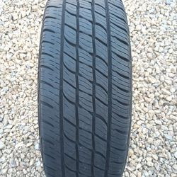 Size: 225/70/16 Cooper Adventurer tire 
