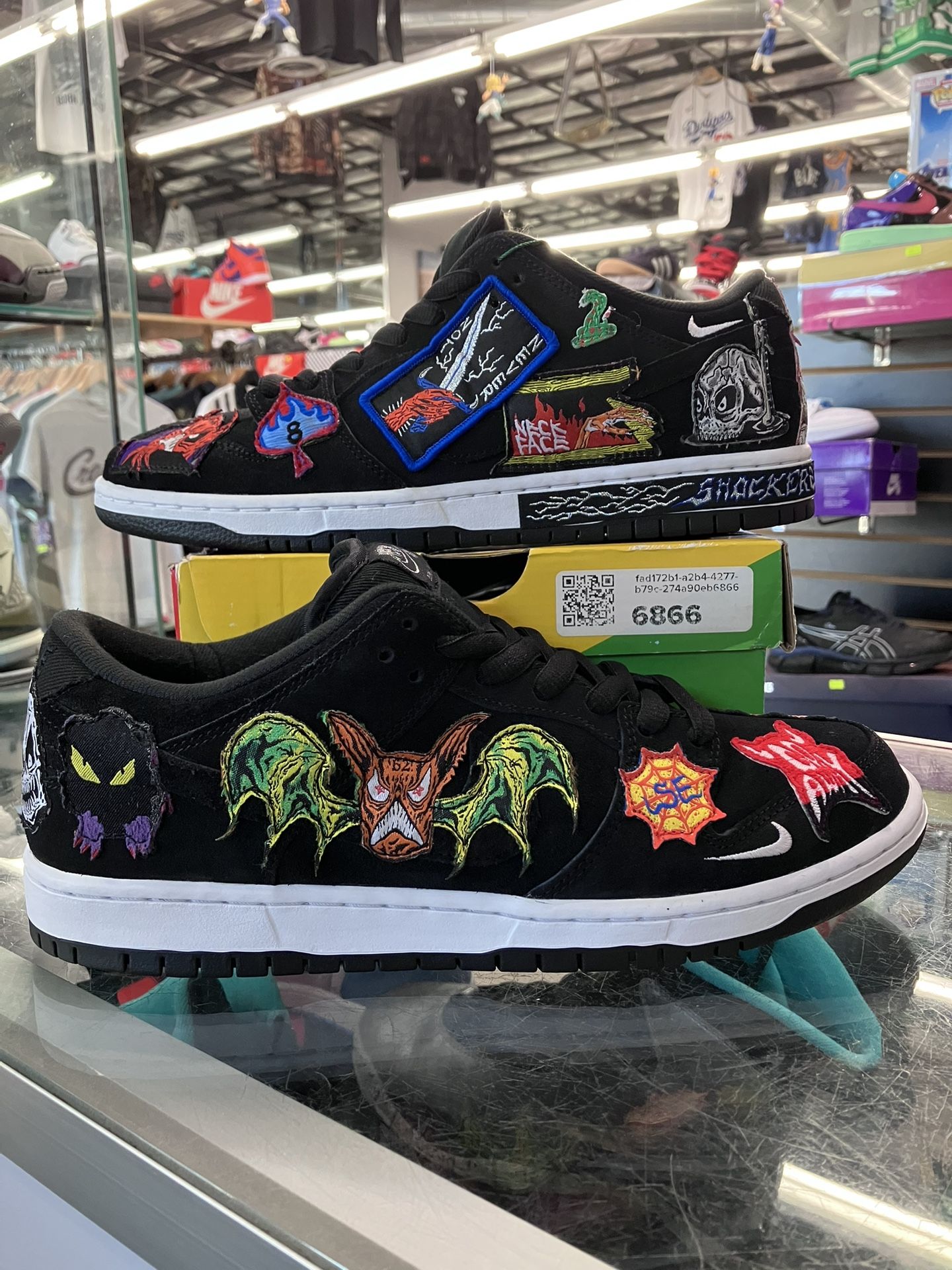 Nike SB Dunk Low Pro QS Neckface 