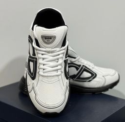 Men’s luxury sneakers