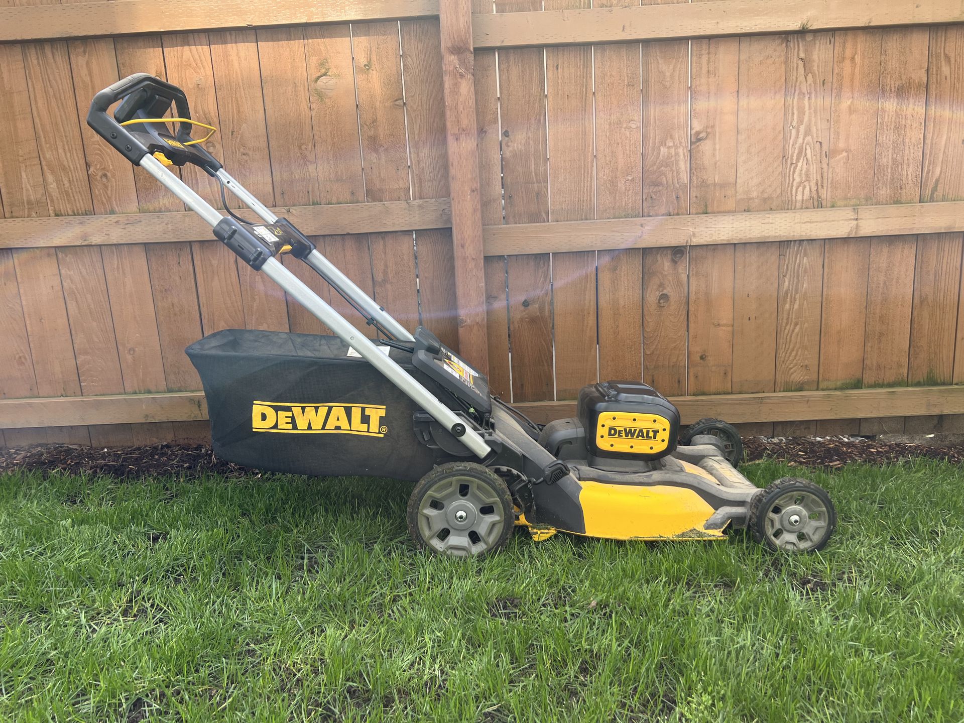 Dewalt Electric Mower Firenull