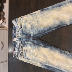 Men’s Washed true religion jeans 