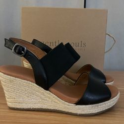 NEW Gentle Souls Kara Wedge Sandals, Size 8.5