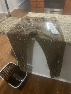 Reveer size 28 Arlington area $135