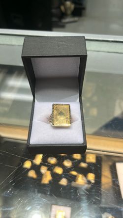 10k queen of hearts card ring