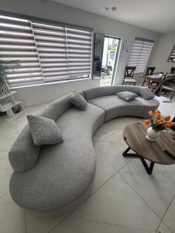 Ne sectional grey or beige