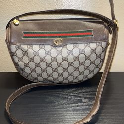 Vintage Gucci Crossbody Shoulder Bag