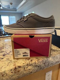 Vans Atwood Canvas Sneakers Size 10