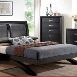 CHRISTMAS SPECIAL QUEEN SIZE BEDROOM SET