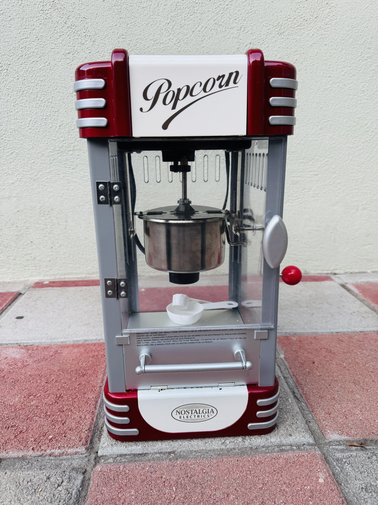 Nostalgia RKP630 Retro 2.5-Ounce Kettle Popcorn Maker