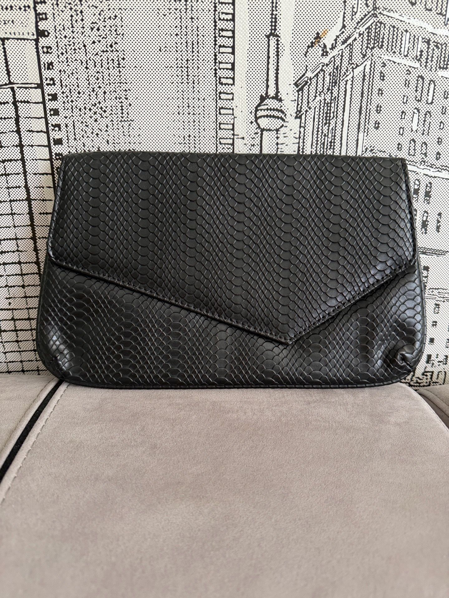 Black Snake-Embossed Envelope Clutch/Purse