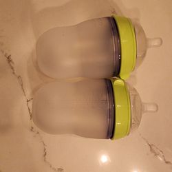 2 Comotomo Silicone Baby Bottles