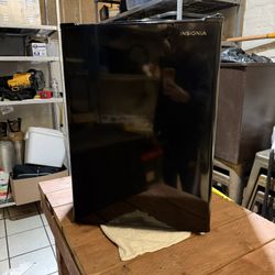 Insignia Refrigerador