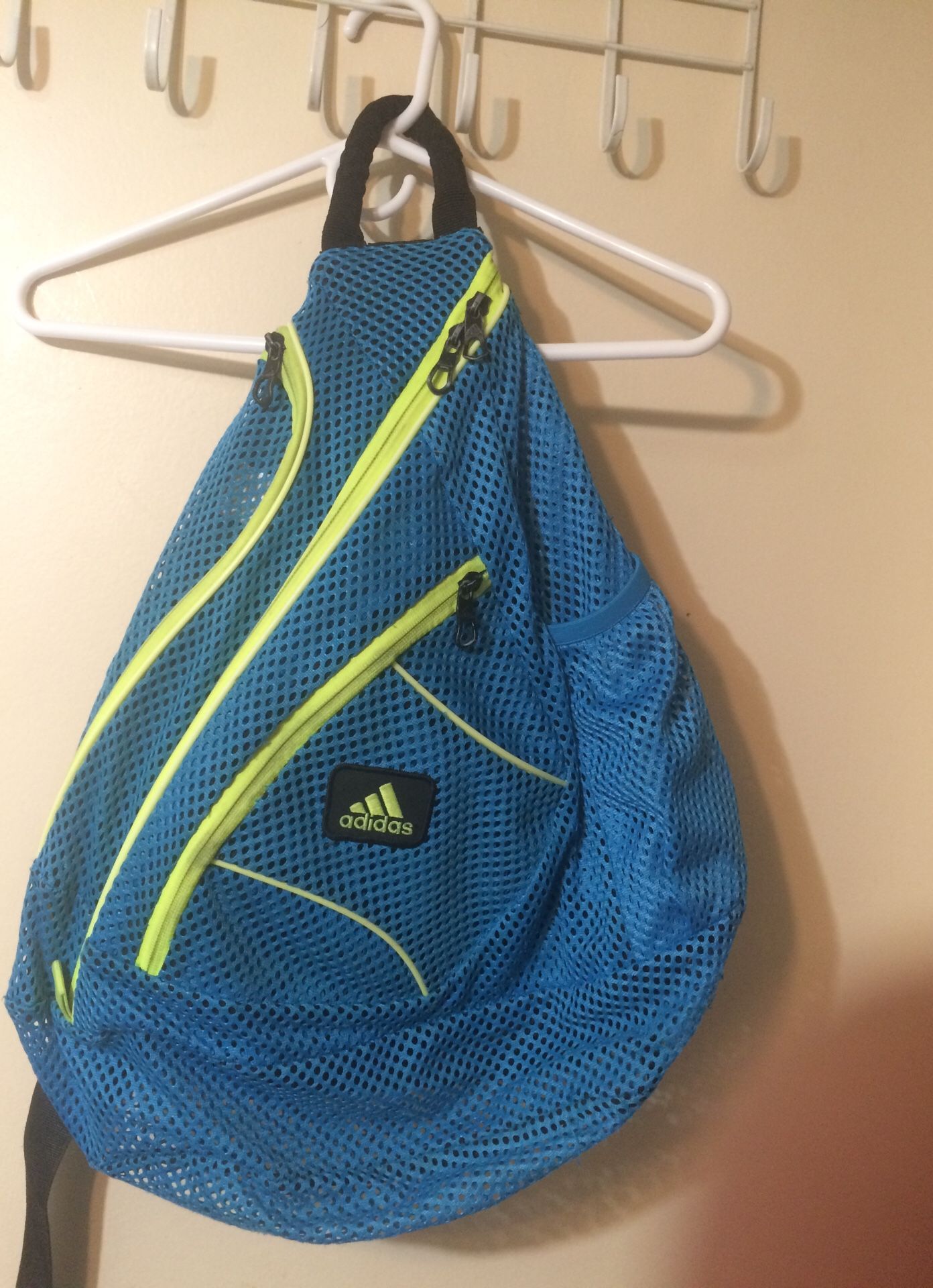 ADIDAS BACKPACKS 🎒 ''GOOD DEAL''