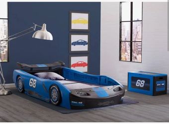Twin bed/ car bed