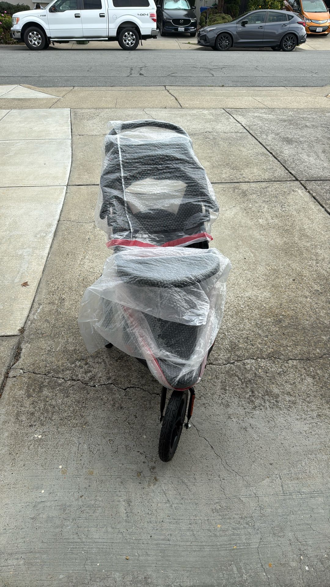 Baby Jogger travel system