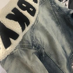 Good Looking Jean Jacket 