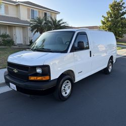 2006 Chevrolet Express Cargo Van