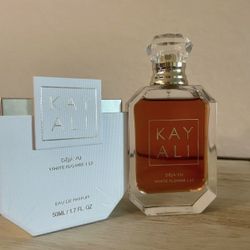 Kayaki  Perfume  NEW!