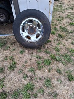 4 stock dodge rims and caps