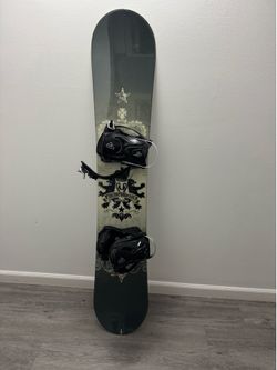 Avalanche Crest Men's All-Mountain Snowboard with Bindings