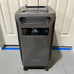 Anker Solix F3800 Portable Power-station
