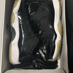 Jordan 11 Low Size 6 Men 