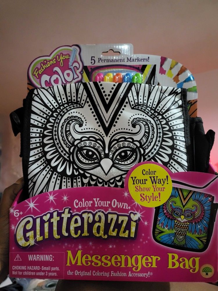 Color Your Own Glitterazzi Messenger Bag Set with 5 markers OWL