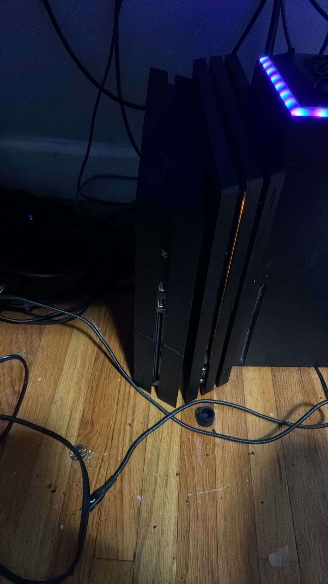 PS4 (left)
