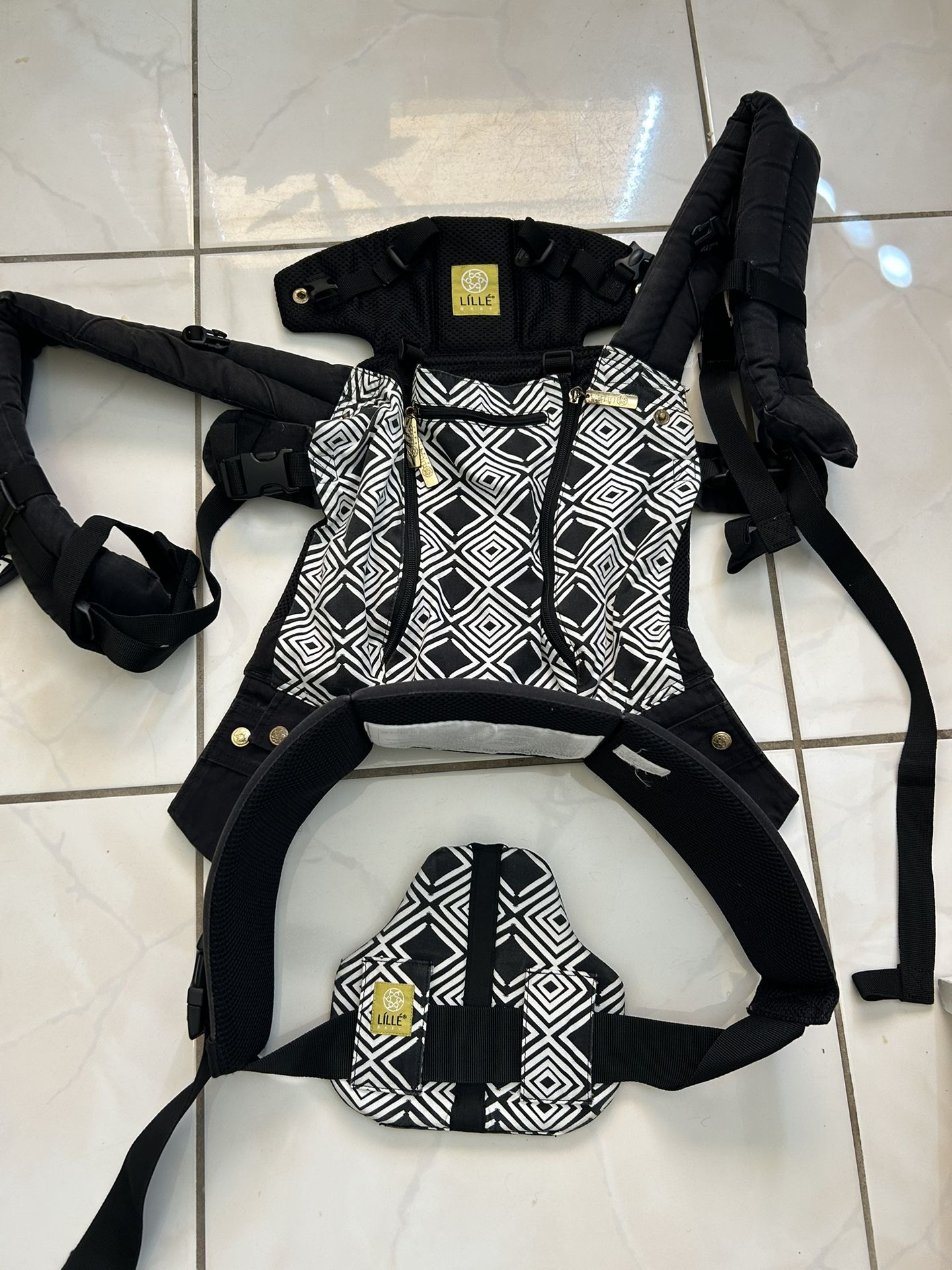 Lille Baby Carrier