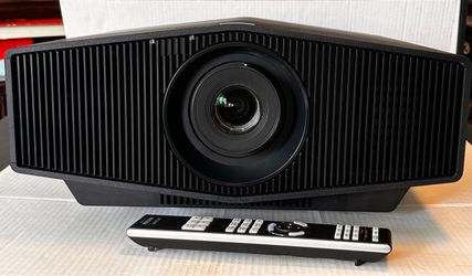 Sony VPL-XW5000ES Native 4K SXRD Laser Home Theater Projector + Remote
