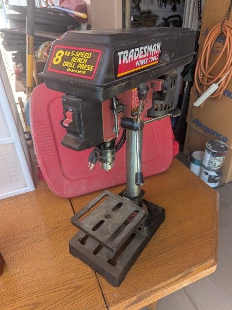 Like New 5-Speed Drill Press with Bits