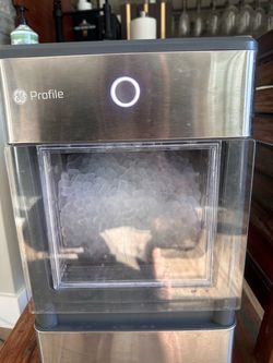 GE Profile Countertop Nugget Ice Maker