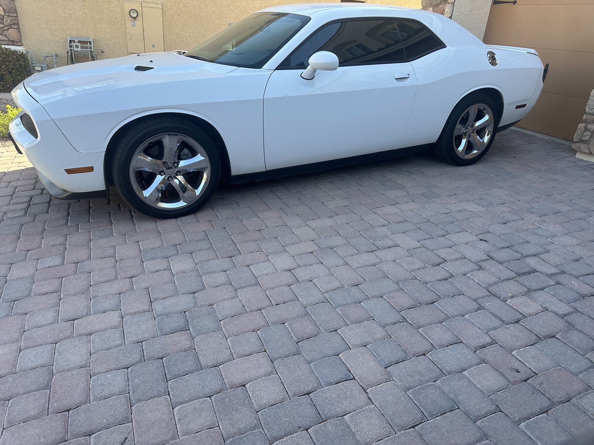2014 Dodge Challenger for Sale in North Las Vegas, NV OfferUp