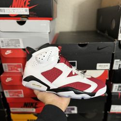 DS 2021 Jordan Carmine 6s size 10.5 (Box Label Ripped Off)
