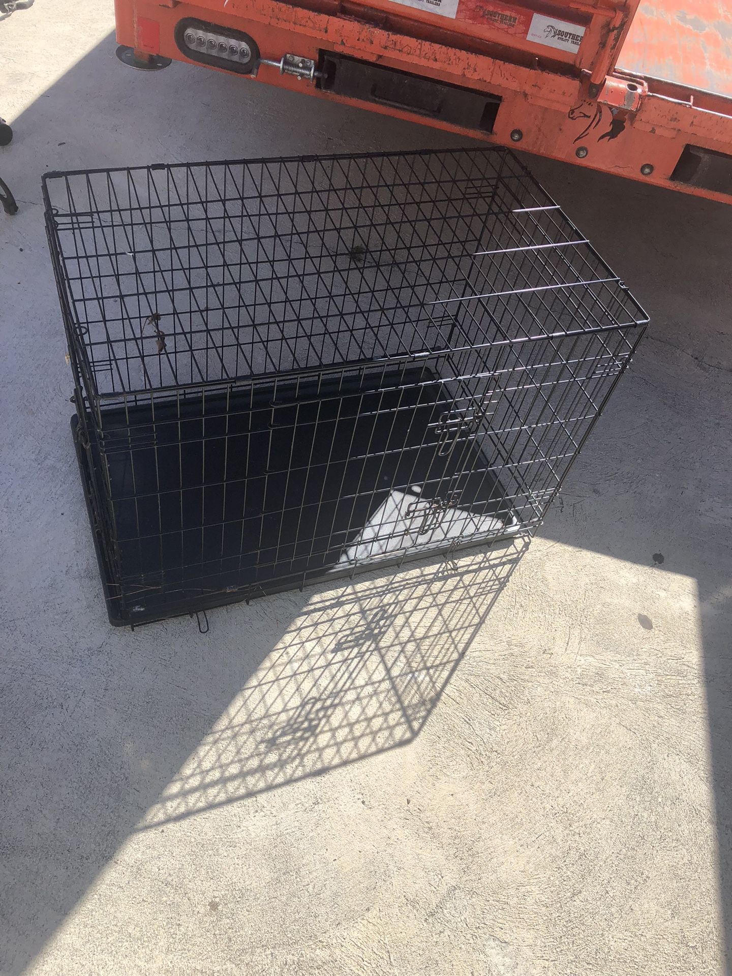 Medium Dog Kennel 