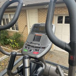 AFG Elliptical. Like new!! 