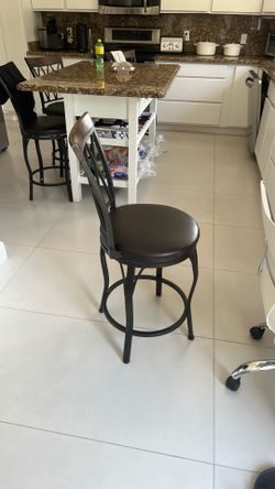 Stool chairs for sale (6 in total)