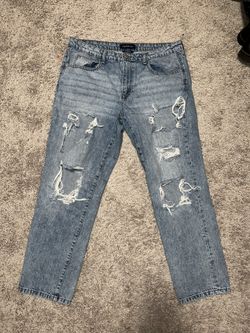 Aeropostale Ripped Boyfriend Jeans