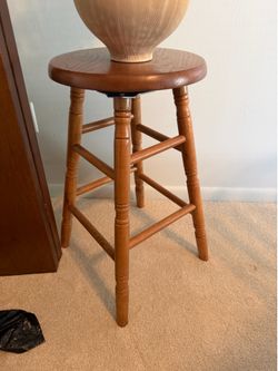 Vintage Wooden Swivel Bar Stool in good shape!