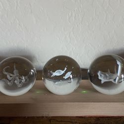 Light-Up 3D Crystal Sphere Trio