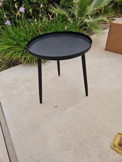 IKEA GLADOM Black Tray Table
