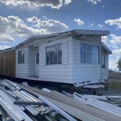 Mobile Home For Sell