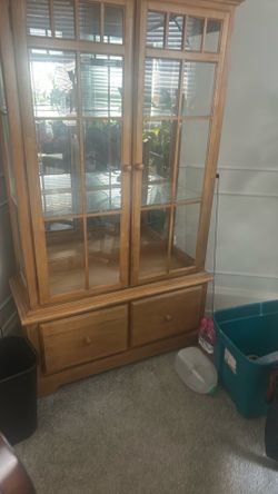 Curio cabinet