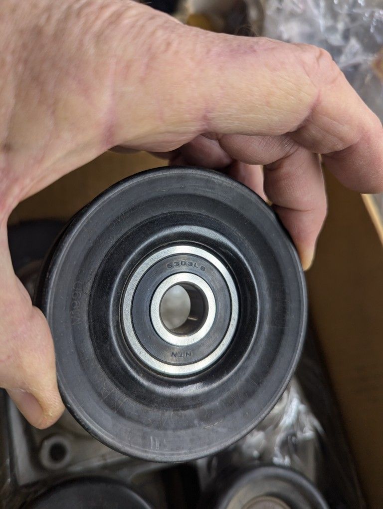 Ford engine pulley set
new bearings F150 2004-2008